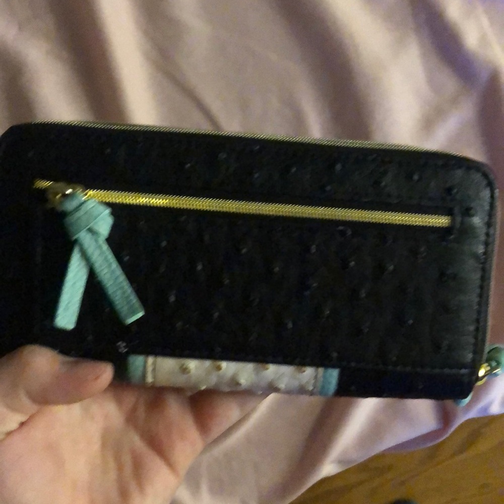 Wallet - Picture 2 of 8